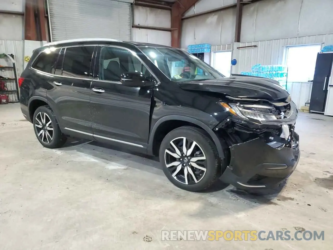 4 Photograph of a damaged car 5FNYF6H62MB079918 HONDA PILOT 2021