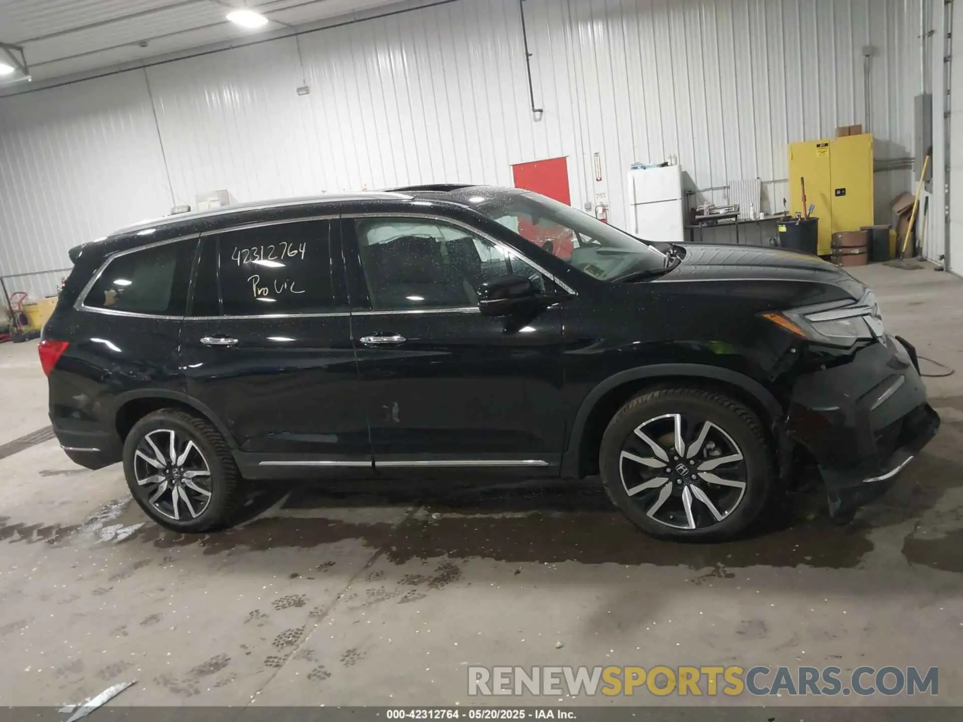 13 Photograph of a damaged car 5FNYF6H63MB082603 HONDA PILOT 2021