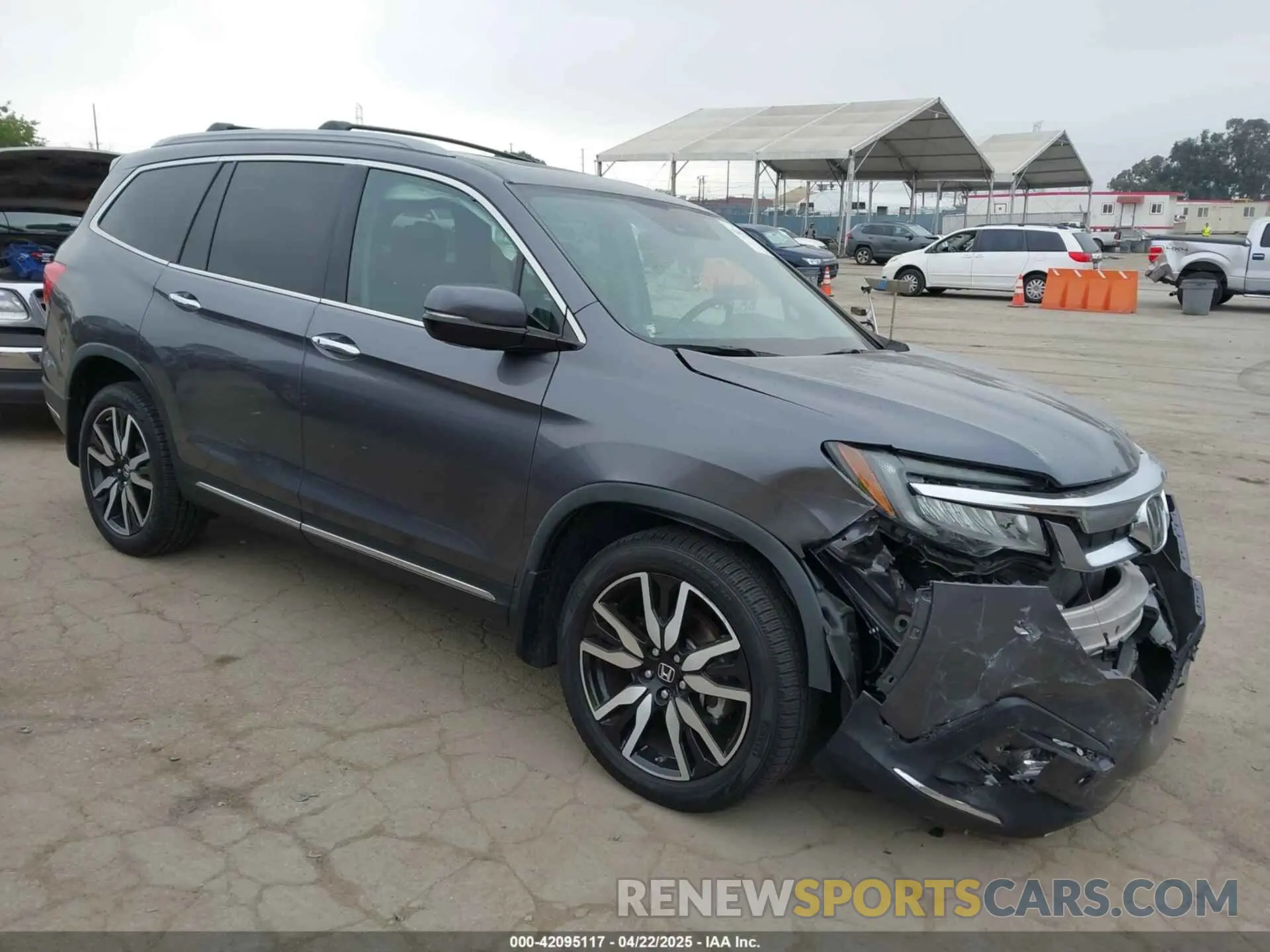 1 Photograph of a damaged car 5FNYF6H66MB045819 HONDA PILOT 2021