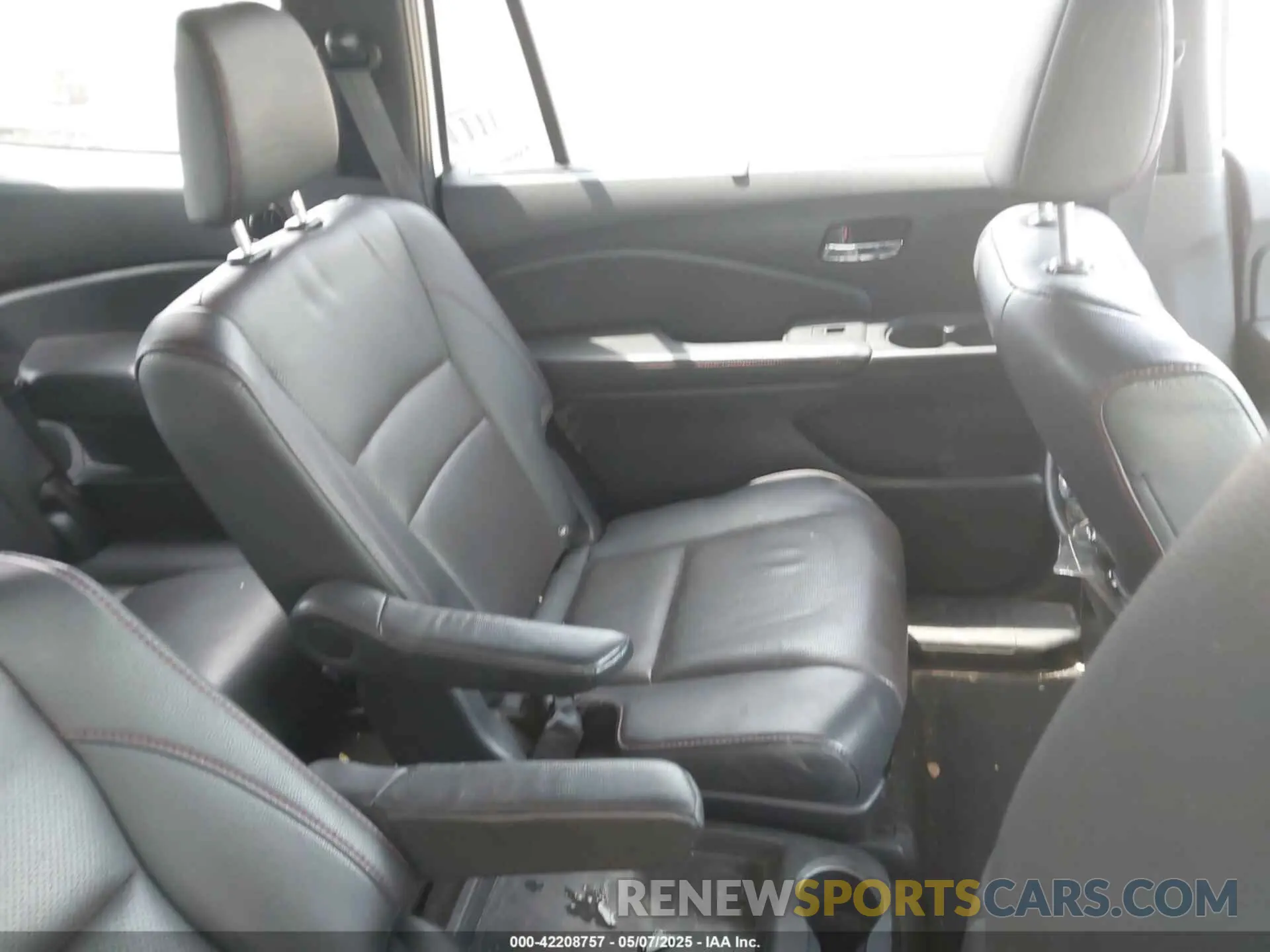 8 Фотография поврежденного автомобиля 5FNYF6H71MB036843 HONDA PILOT 2021