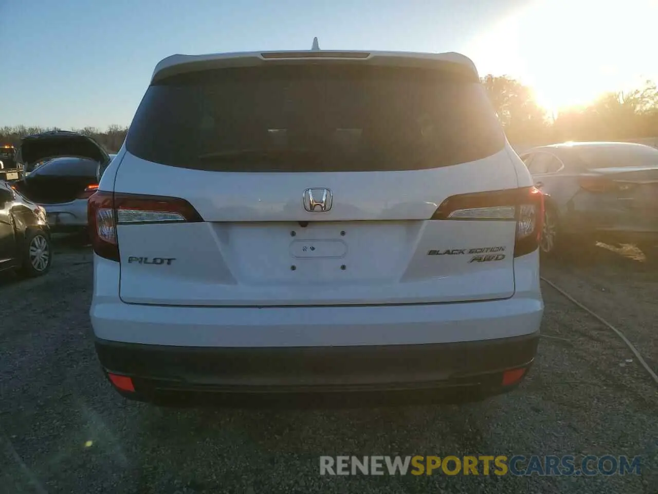 6 Фотография поврежденного автомобиля 5FNYF6H72MB010381 HONDA PILOT 2021