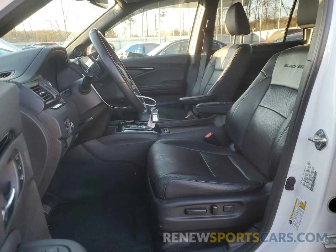 7 Фотография поврежденного автомобиля 5FNYF6H72MB010381 HONDA PILOT 2021