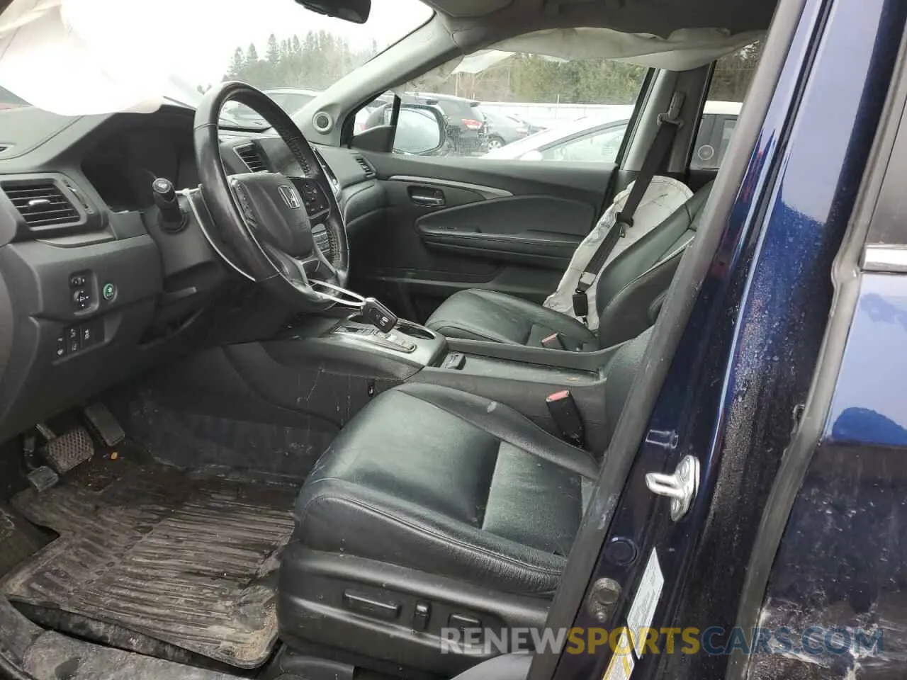 7 Photograph of a damaged car 5FNYF6H79MB504740 HONDA PILOT 2021