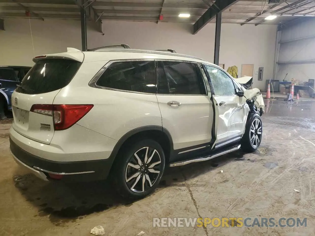 3 Фотография поврежденного автомобиля 5FNYF6H92MB089679 HONDA PILOT 2021