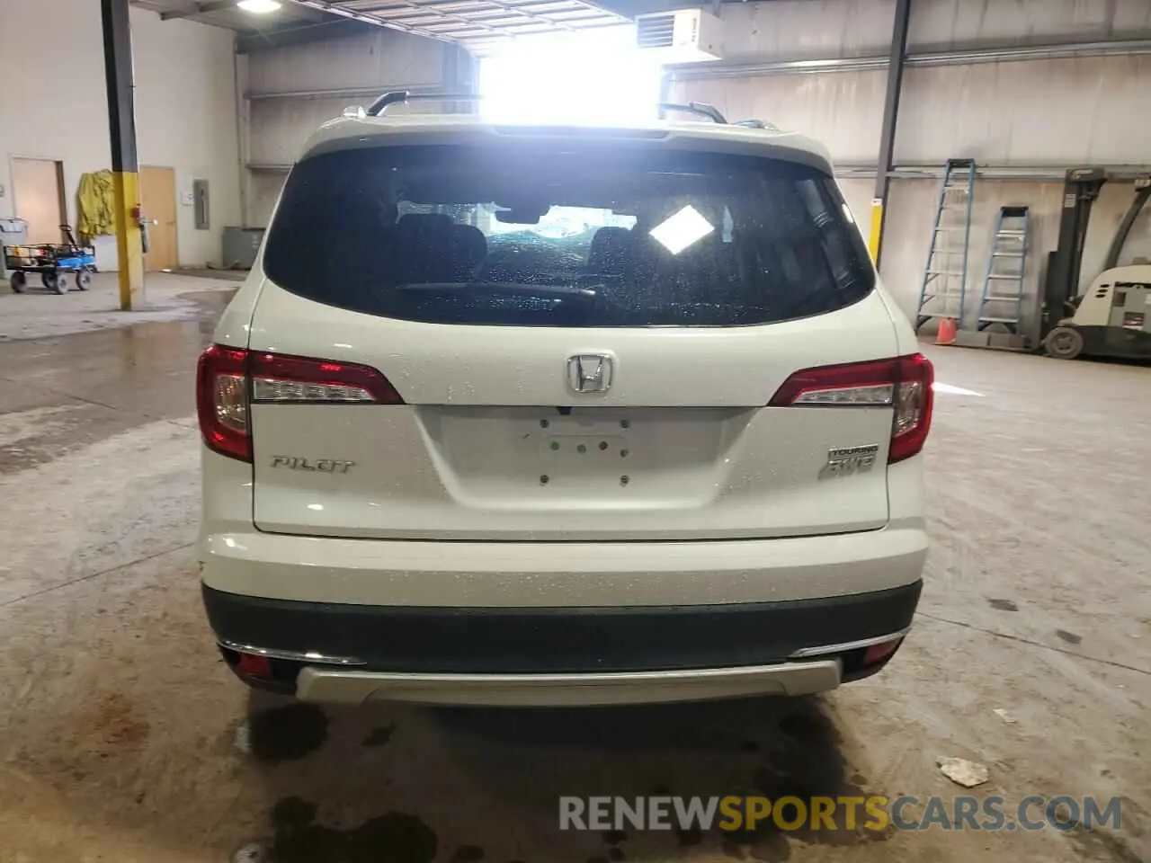 6 Фотография поврежденного автомобиля 5FNYF6H92MB089679 HONDA PILOT 2021