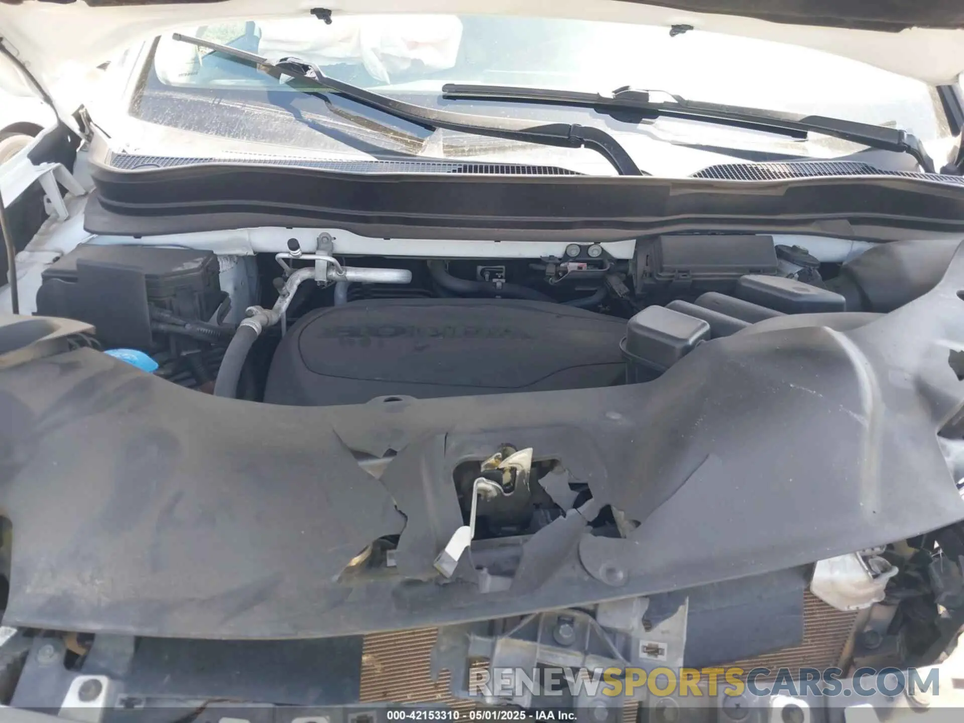 10 Photograph of a damaged car 5FNYF6H94MB087593 HONDA PILOT 2021