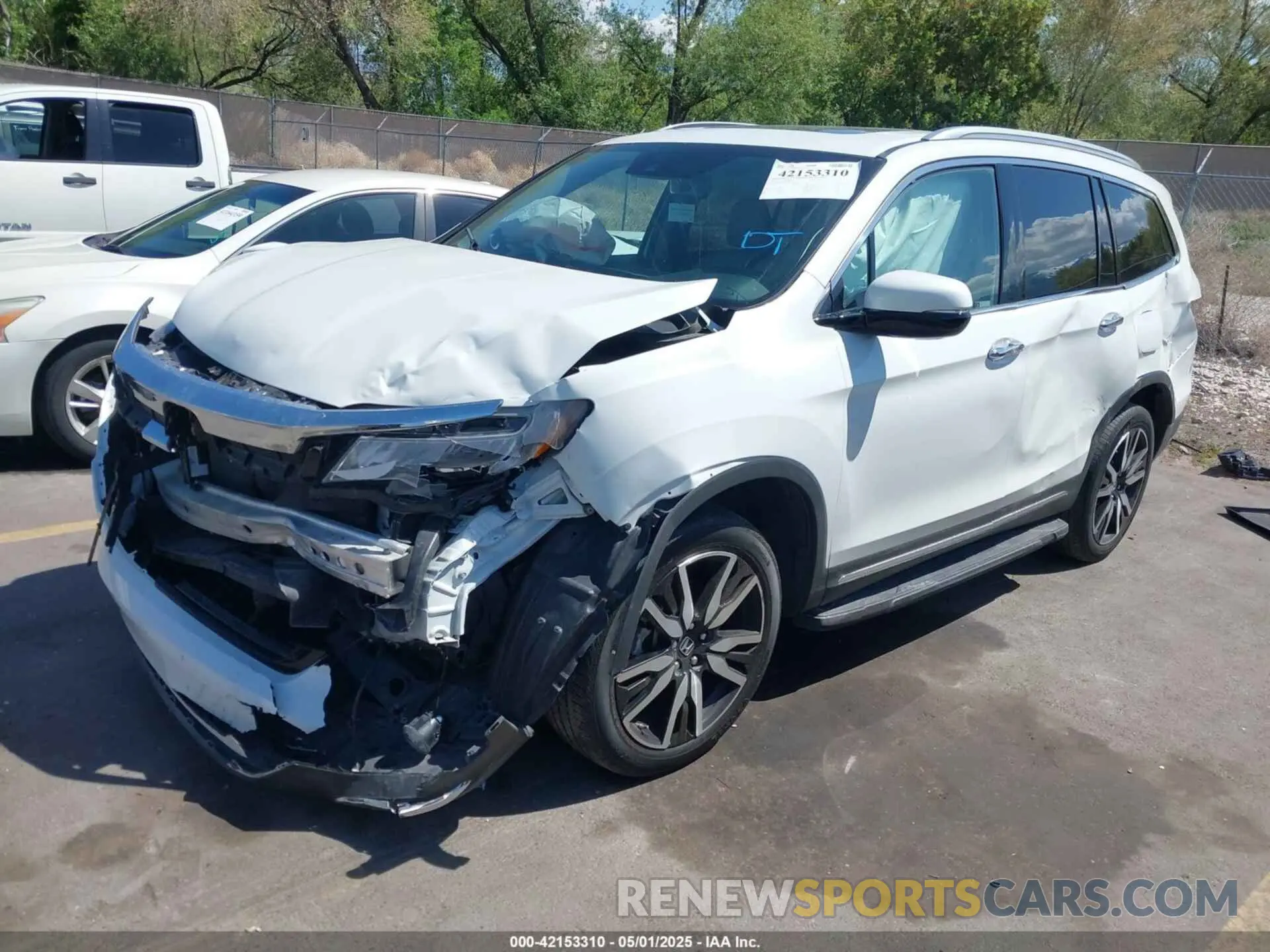 2 Photograph of a damaged car 5FNYF6H94MB087593 HONDA PILOT 2021