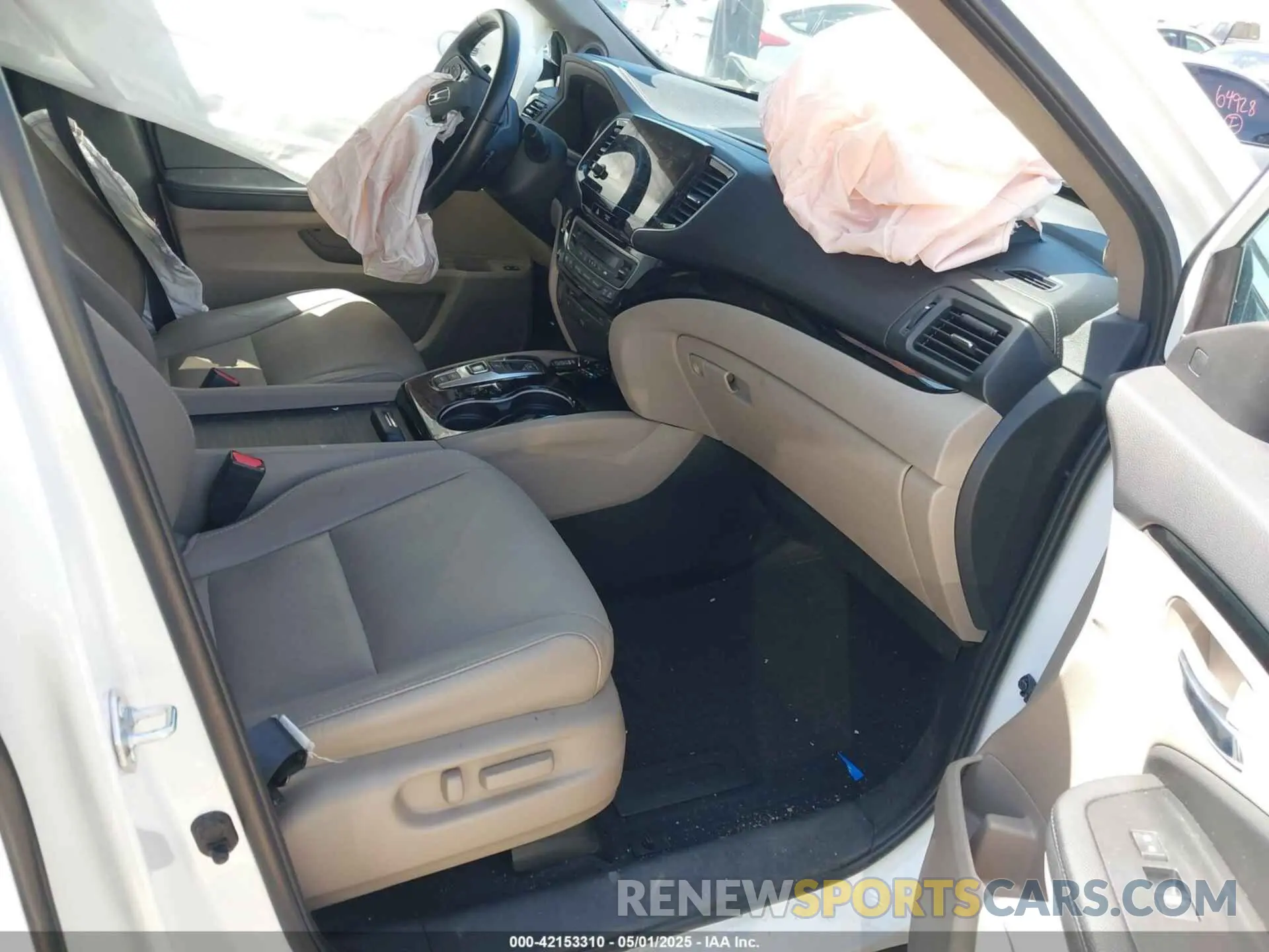 5 Photograph of a damaged car 5FNYF6H94MB087593 HONDA PILOT 2021