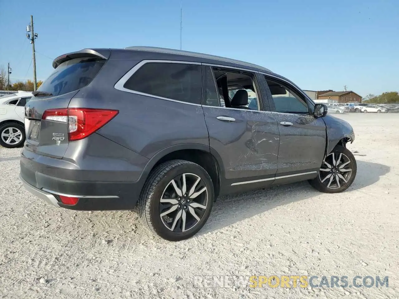3 Photograph of a damaged car 5FNYF6H97MB047153 HONDA PILOT 2021