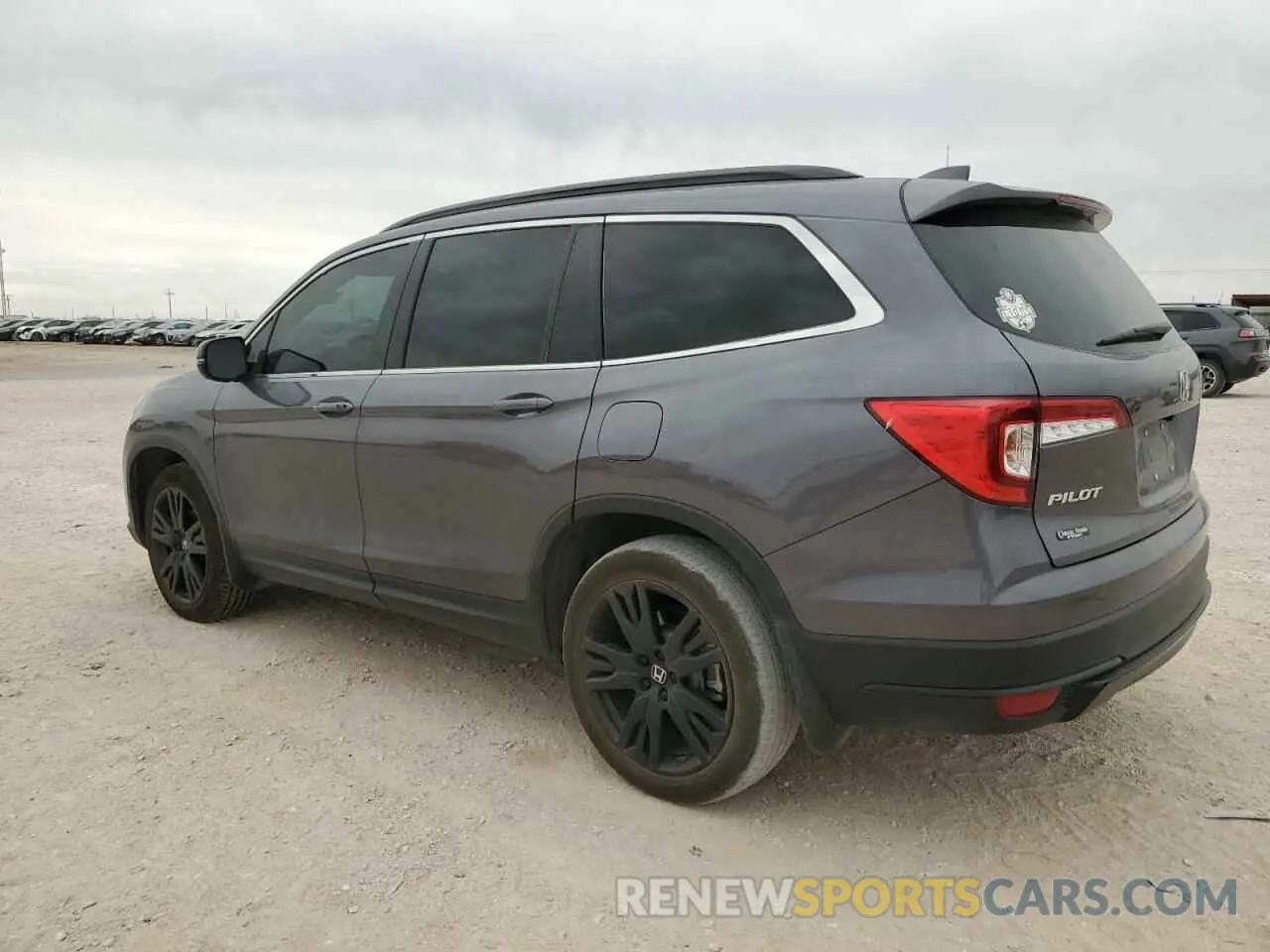 2 Photograph of a damaged car 5FNYF5H20NB017958 HONDA PILOT 2022