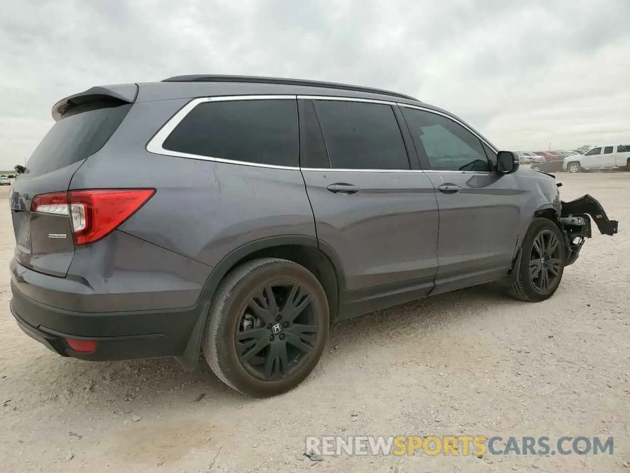 3 Photograph of a damaged car 5FNYF5H20NB017958 HONDA PILOT 2022