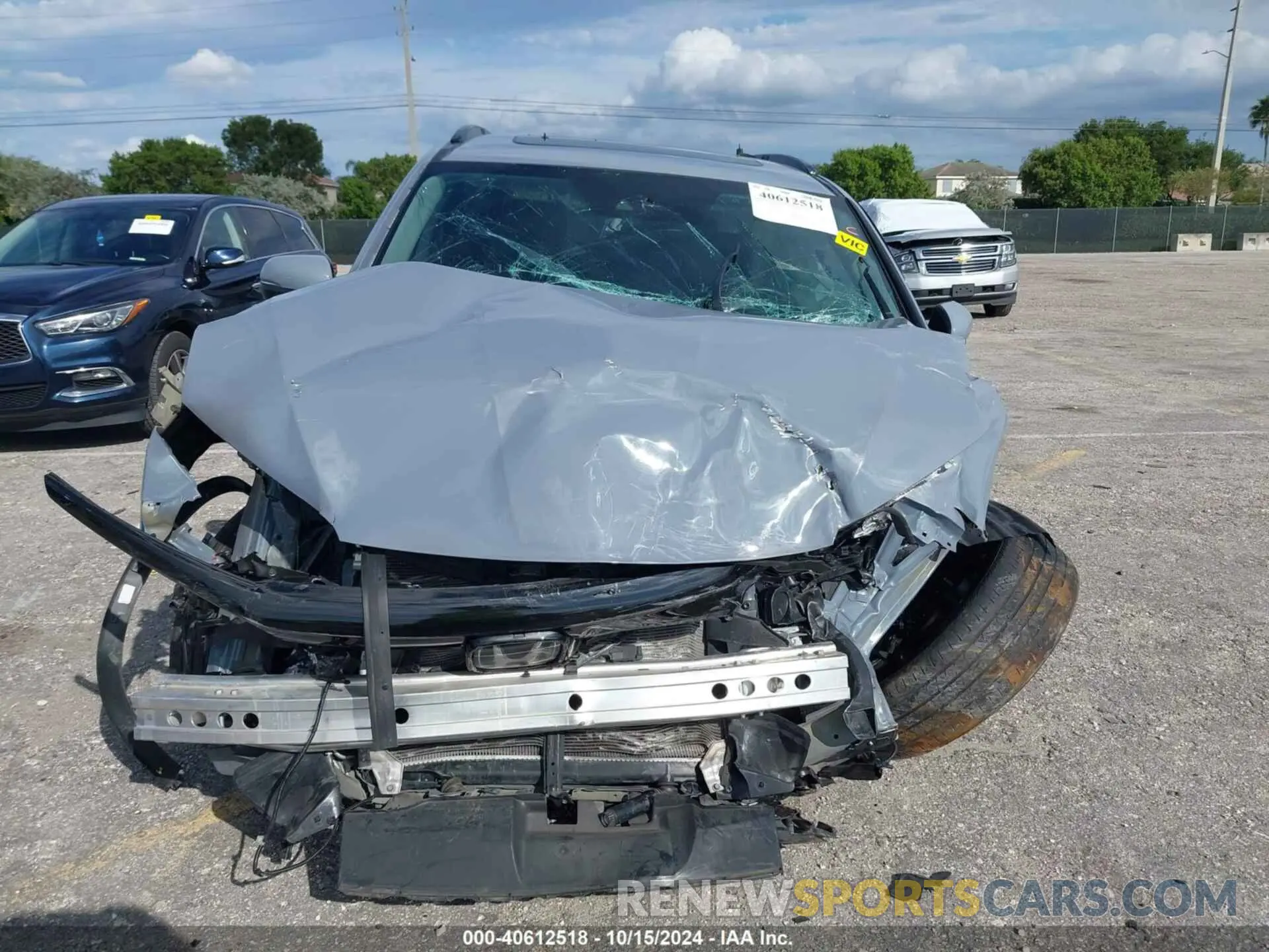 12 Photograph of a damaged car 5FNYF5H20NB023811 HONDA PILOT 2022