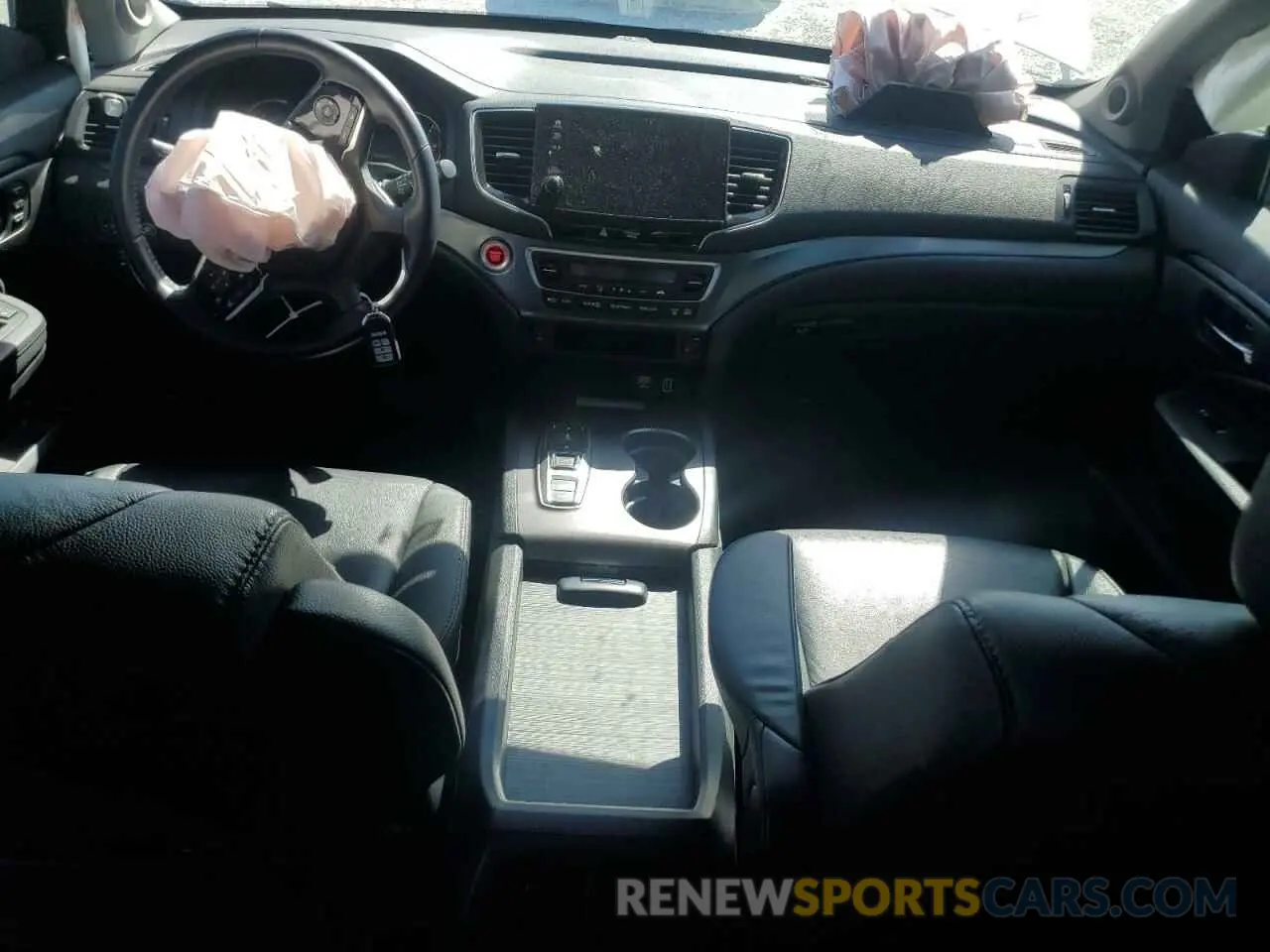8 Photograph of a damaged car 5FNYF5H25NB029961 HONDA PILOT 2022