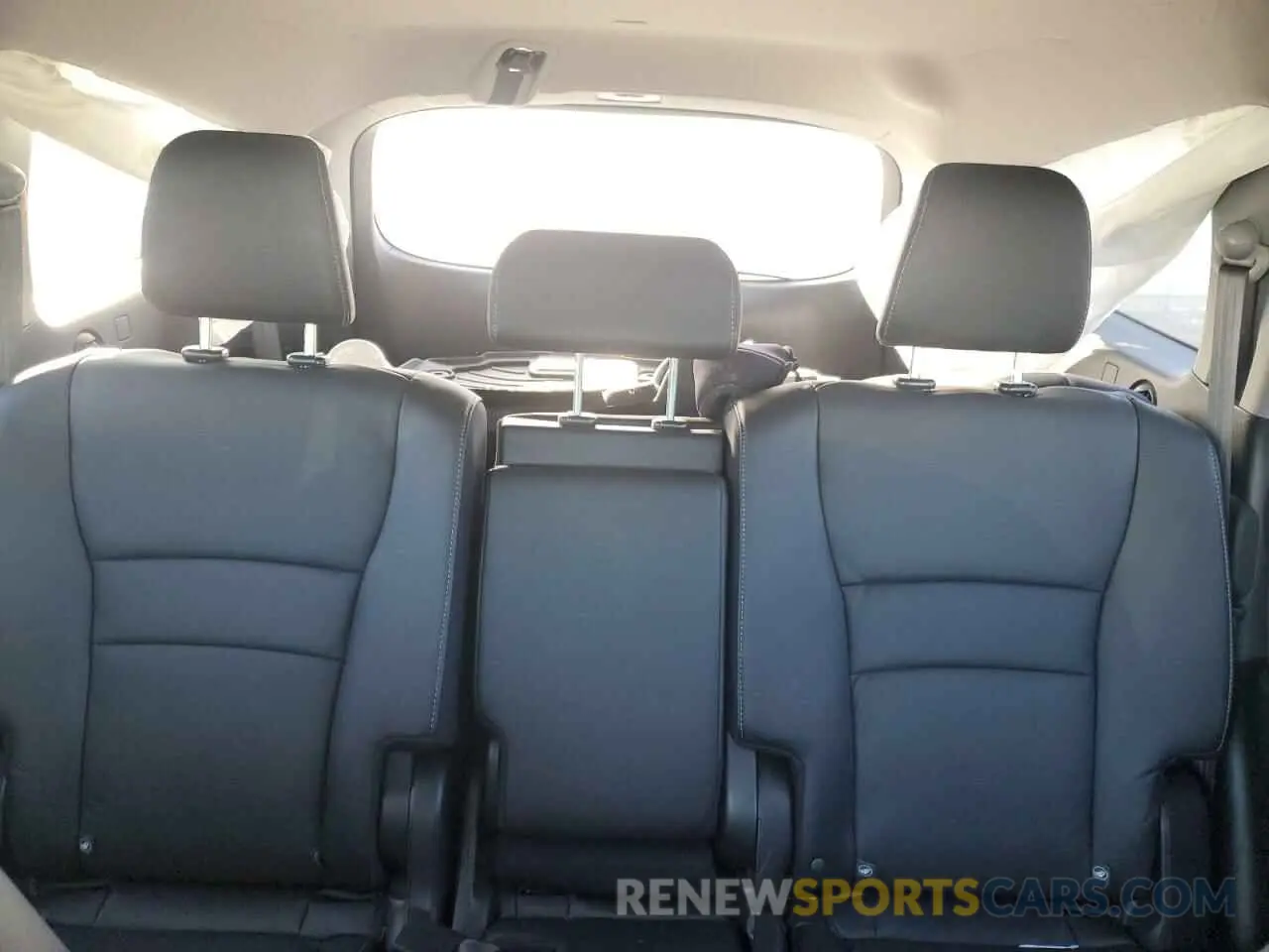 10 Фотография поврежденного автомобиля 5FNYF5H28NB009445 HONDA PILOT 2022