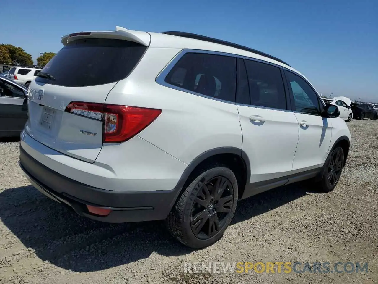 3 Фотография поврежденного автомобиля 5FNYF5H29NB030028 HONDA PILOT 2022
