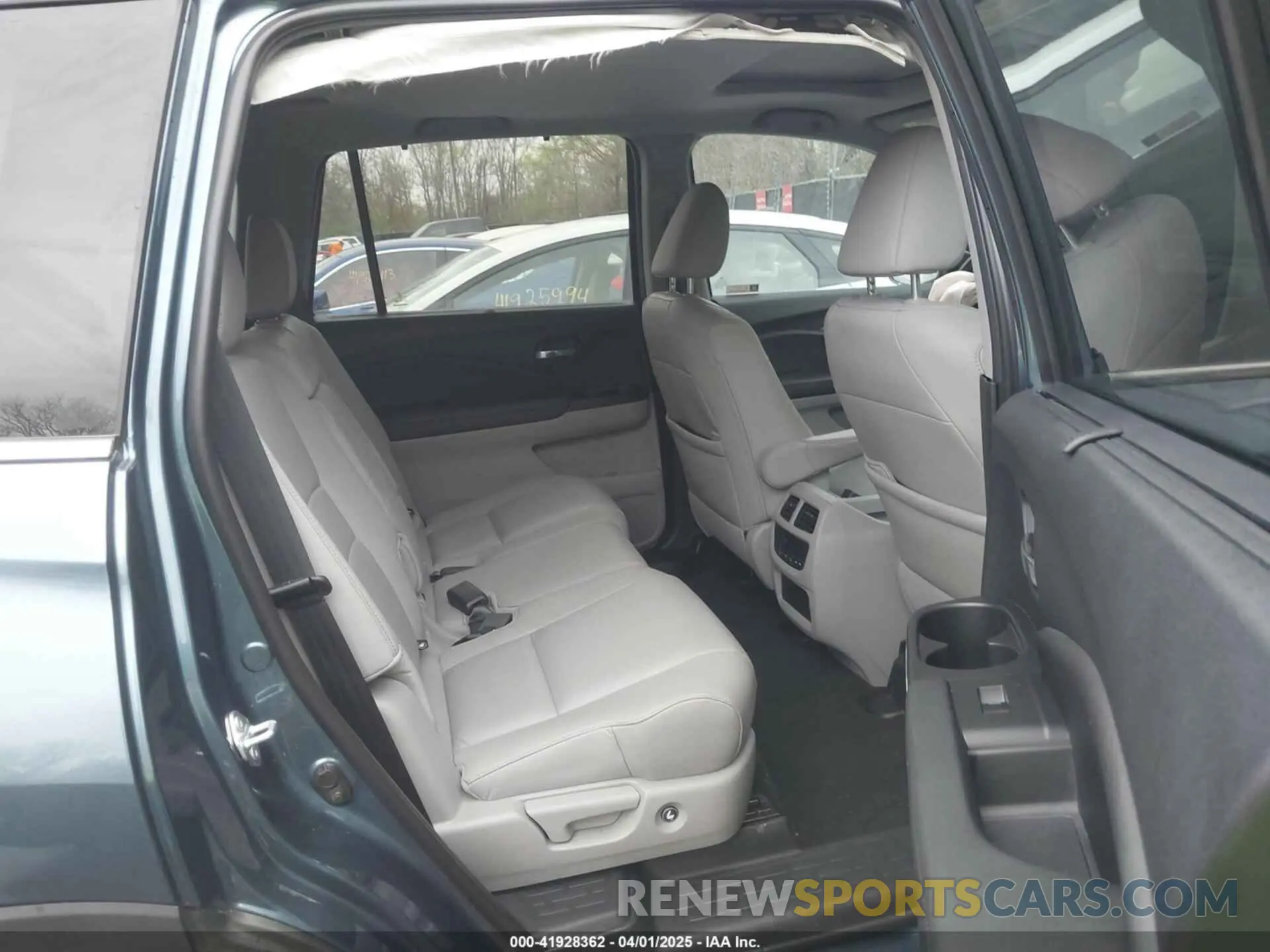 8 Фотография поврежденного автомобиля 5FNYF5H53NB006219 HONDA PILOT 2022