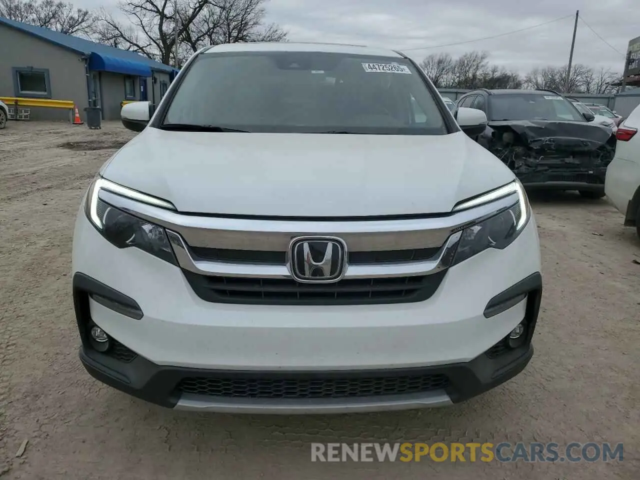 5 Photograph of a damaged car 5FNYF5H53NB011856 HONDA PILOT 2022