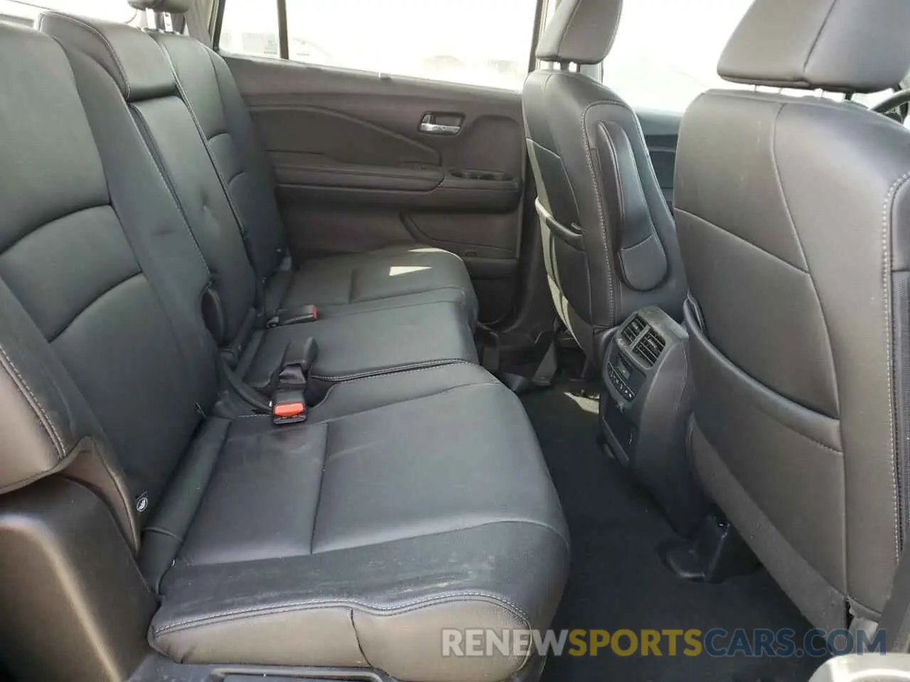 11 Фотография поврежденного автомобиля 5FNYF5H54NB010618 HONDA PILOT 2022