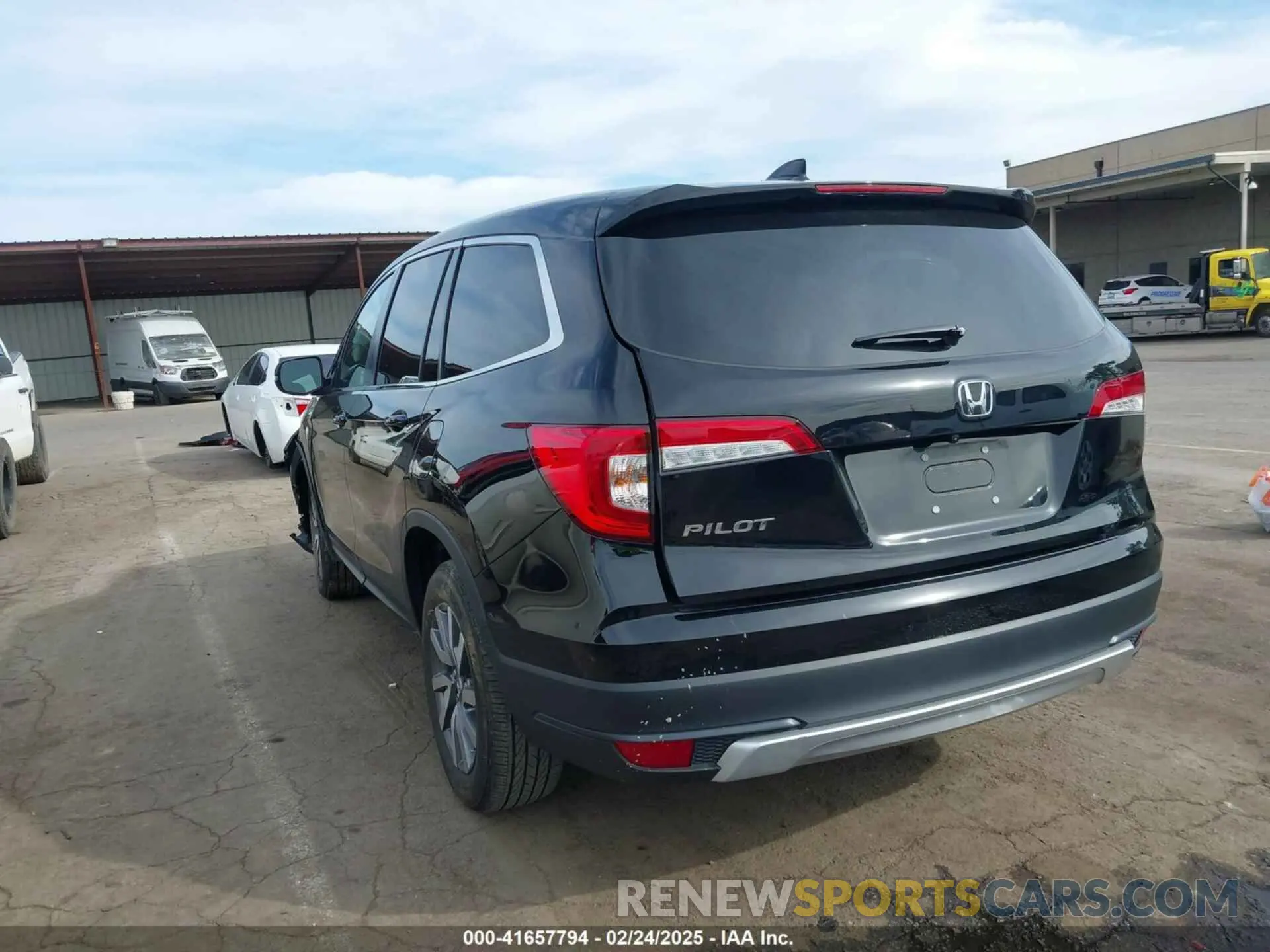 3 Фотография поврежденного автомобиля 5FNYF5H56NB036086 HONDA PILOT 2022