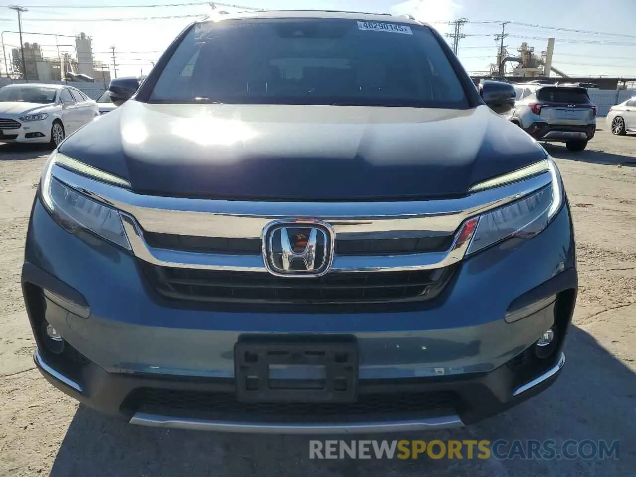 5 Photograph of a damaged car 5FNYF5H67NB024604 HONDA PILOT 2022