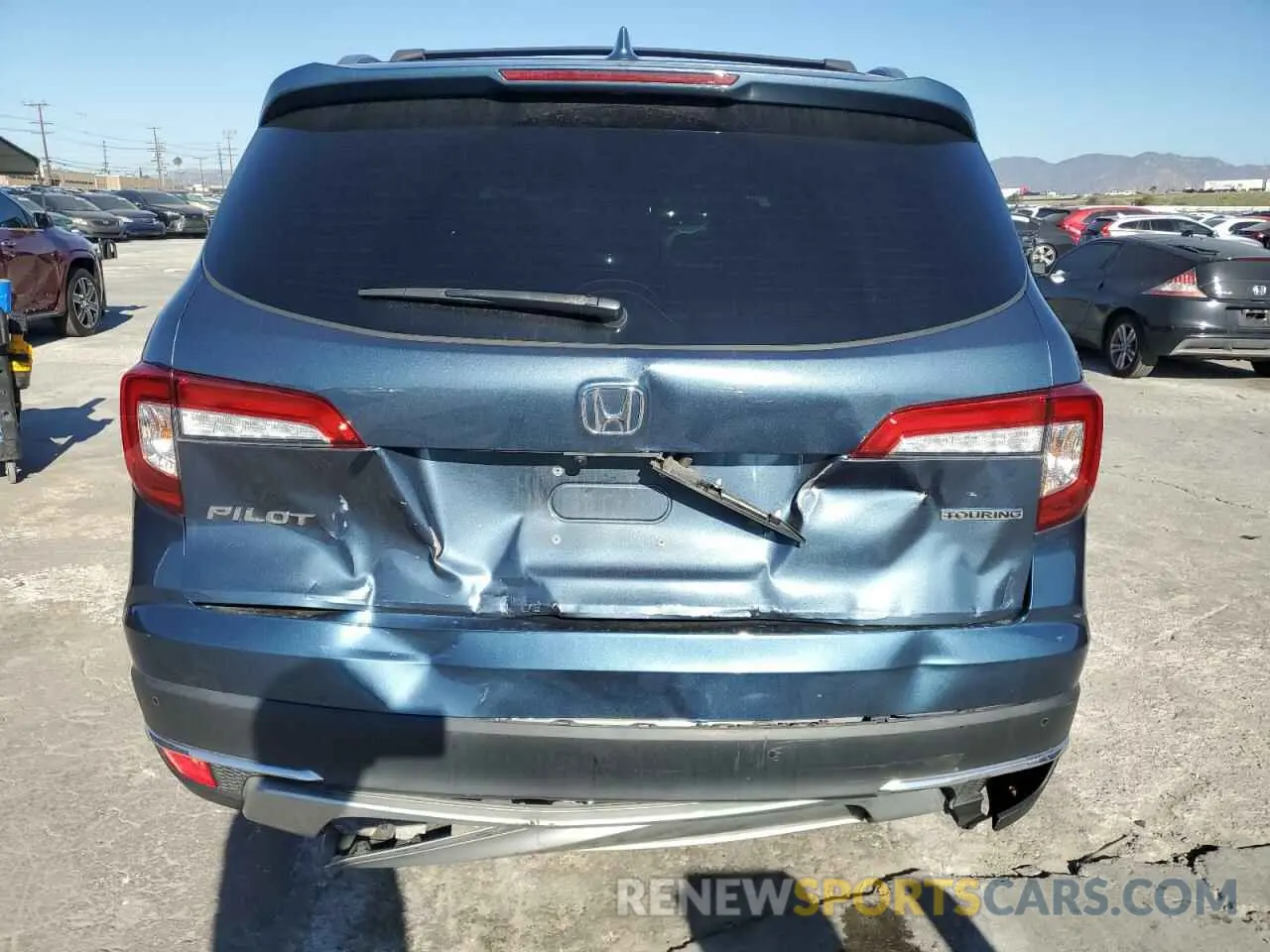 6 Photograph of a damaged car 5FNYF5H67NB024604 HONDA PILOT 2022
