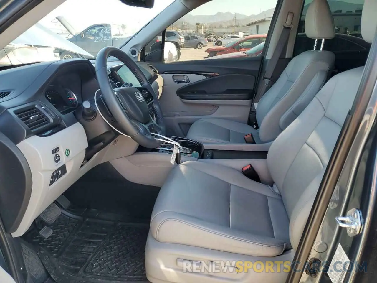 7 Photograph of a damaged car 5FNYF5H67NB024604 HONDA PILOT 2022