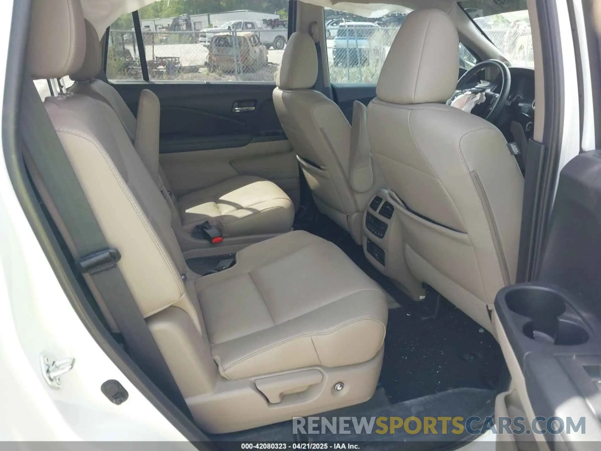 8 Фотография поврежденного автомобиля 5FNYF5H67NB027356 HONDA PILOT 2022
