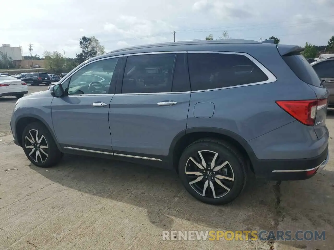 2 Photograph of a damaged car 5FNYF5H69NB031540 HONDA PILOT 2022