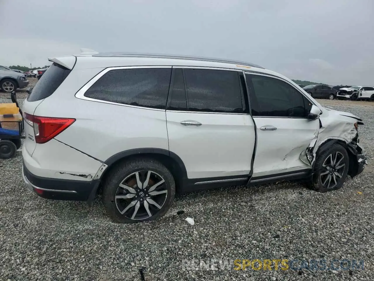 3 Фотография поврежденного автомобиля 5FNYF6H05NB011920 HONDA PILOT 2022