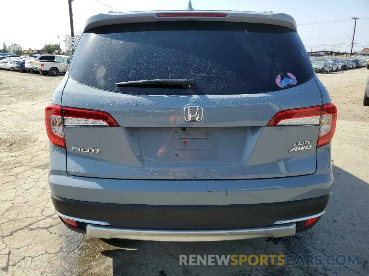 6 Photograph of a damaged car 5FNYF6H06NB039385 HONDA PILOT 2022