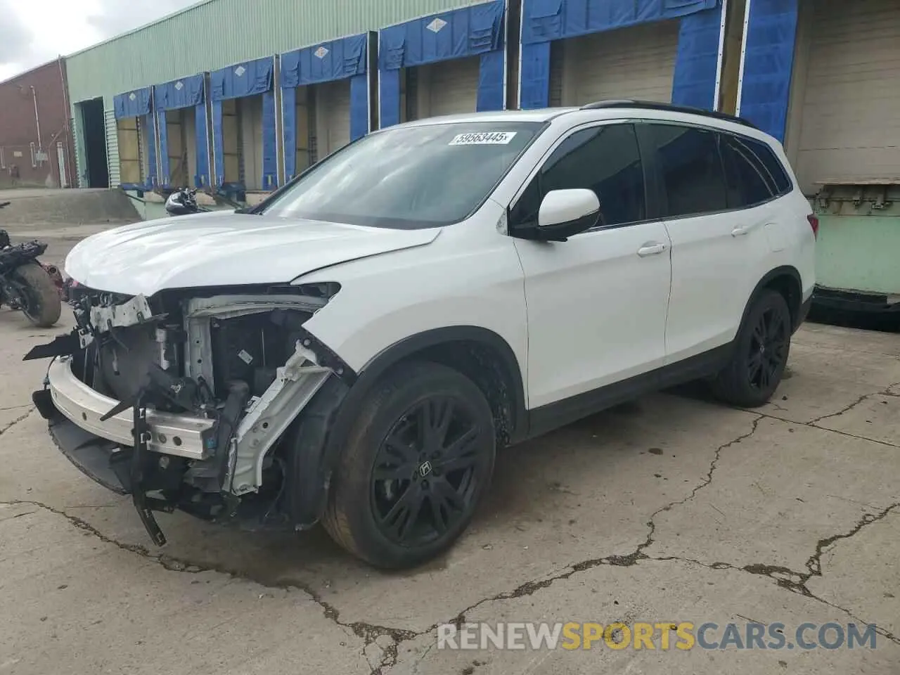 1 Photograph of a damaged car 5FNYF6H20NB003323 HONDA PILOT 2022