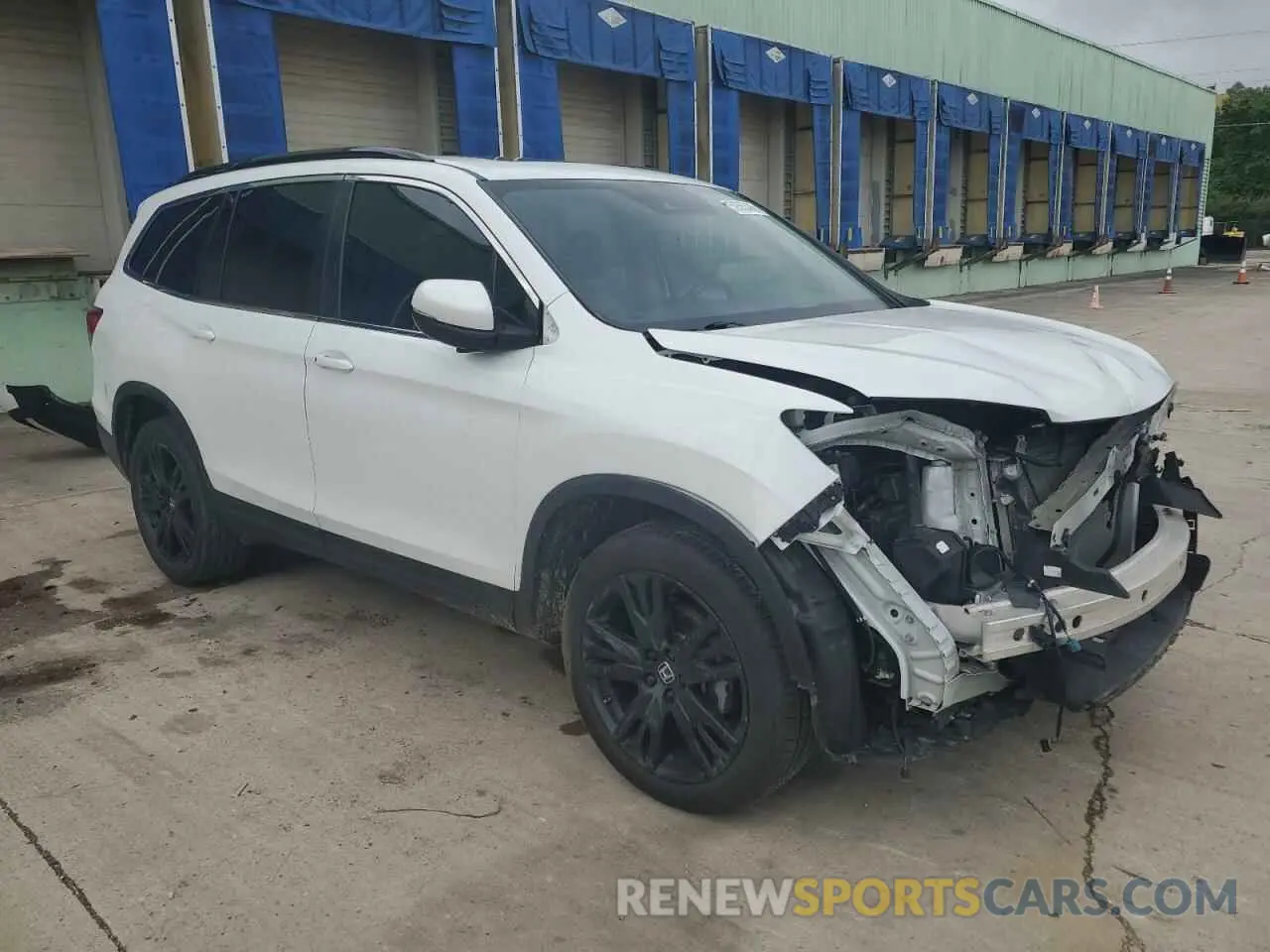 4 Photograph of a damaged car 5FNYF6H20NB003323 HONDA PILOT 2022