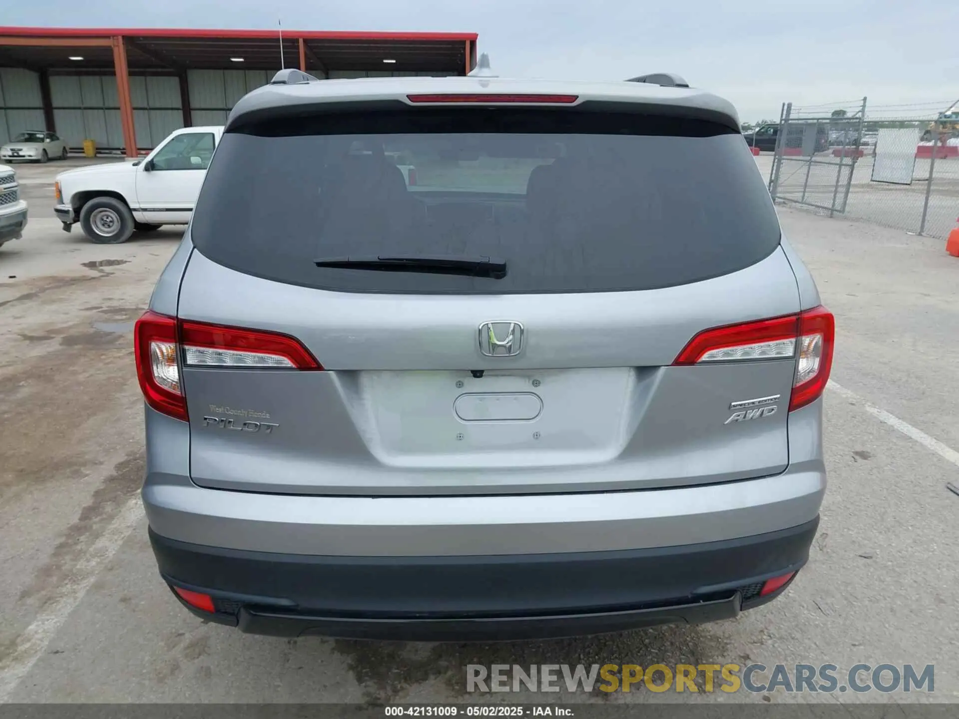 15 Photograph of a damaged car 5FNYF6H20NB096473 HONDA PILOT 2022