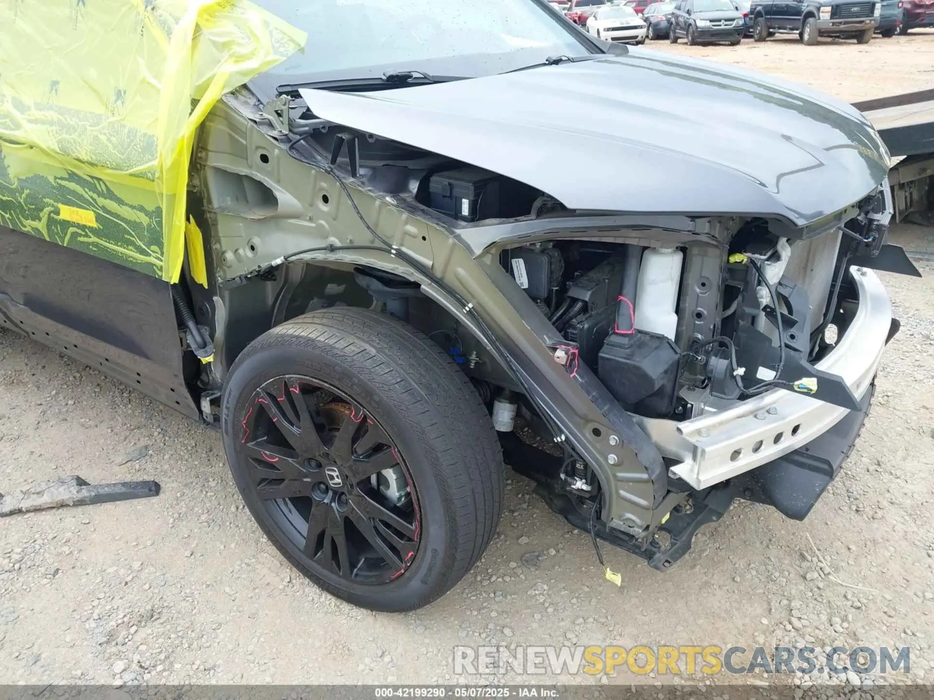 18 Photograph of a damaged car 5FNYF6H21NB096658 HONDA PILOT 2022