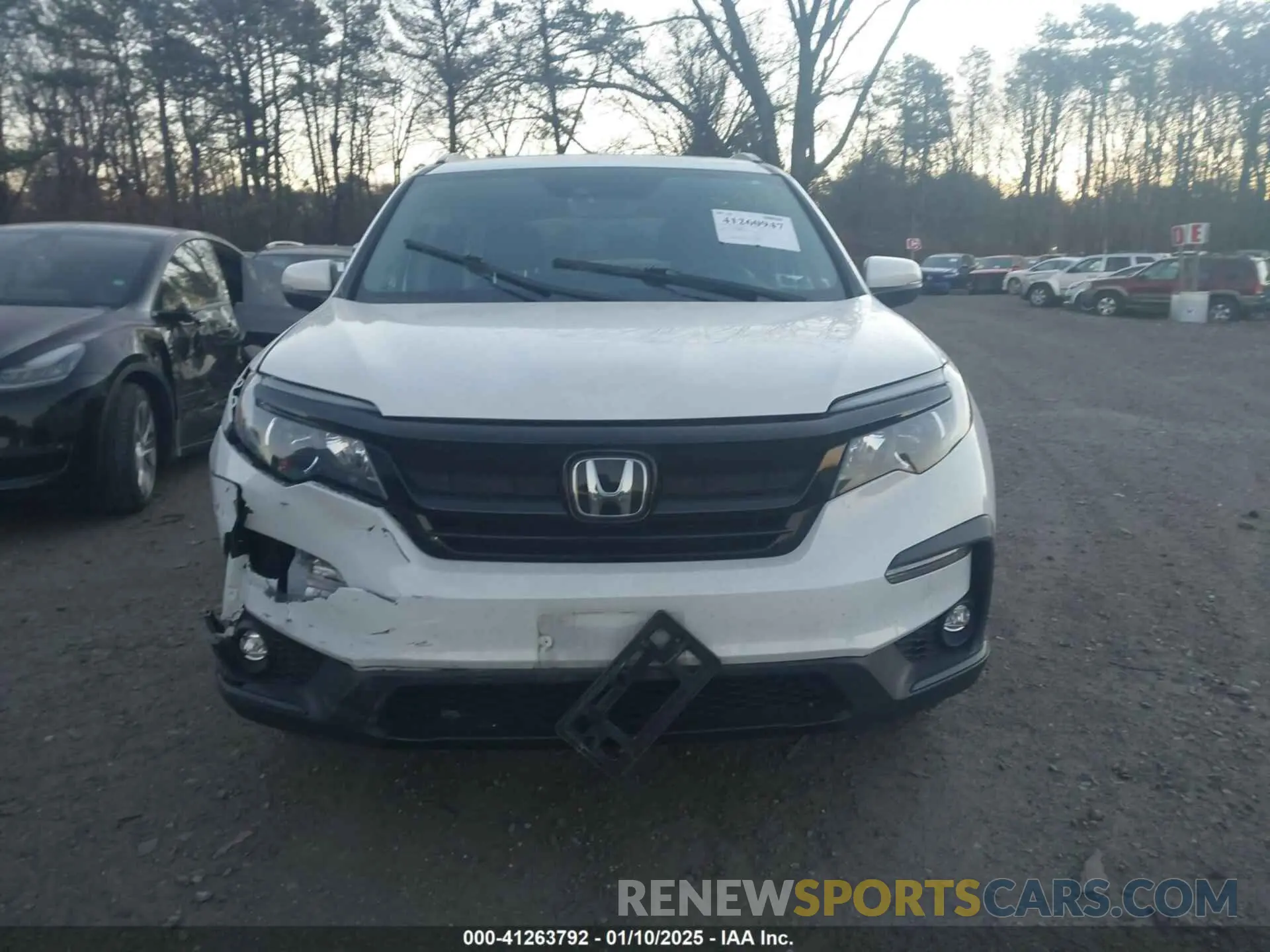 12 Photograph of a damaged car 5FNYF6H23NB082020 HONDA PILOT 2022