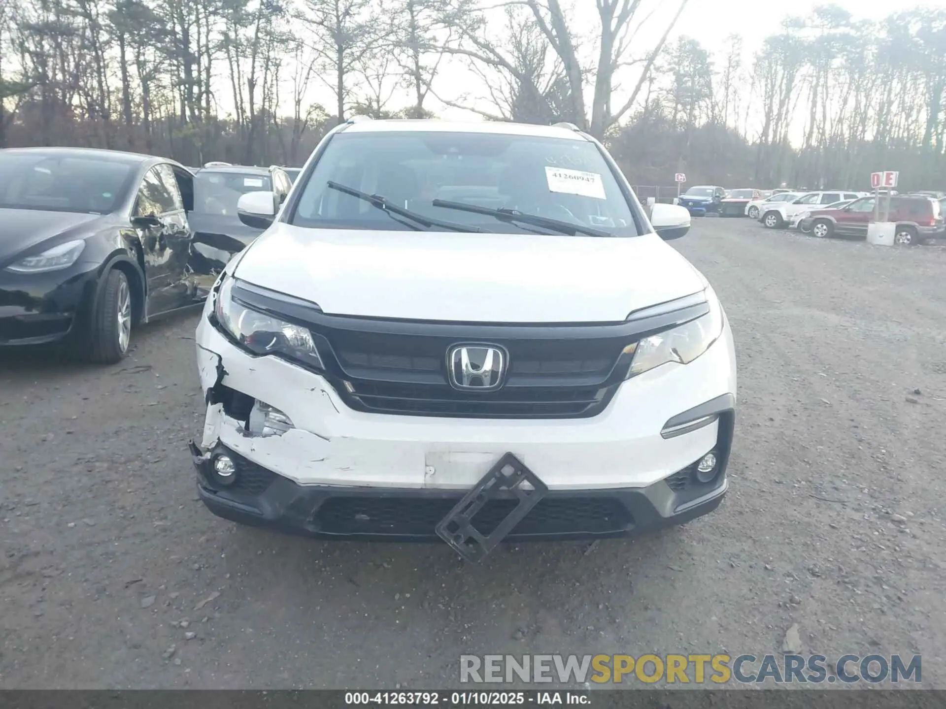 6 Photograph of a damaged car 5FNYF6H23NB082020 HONDA PILOT 2022