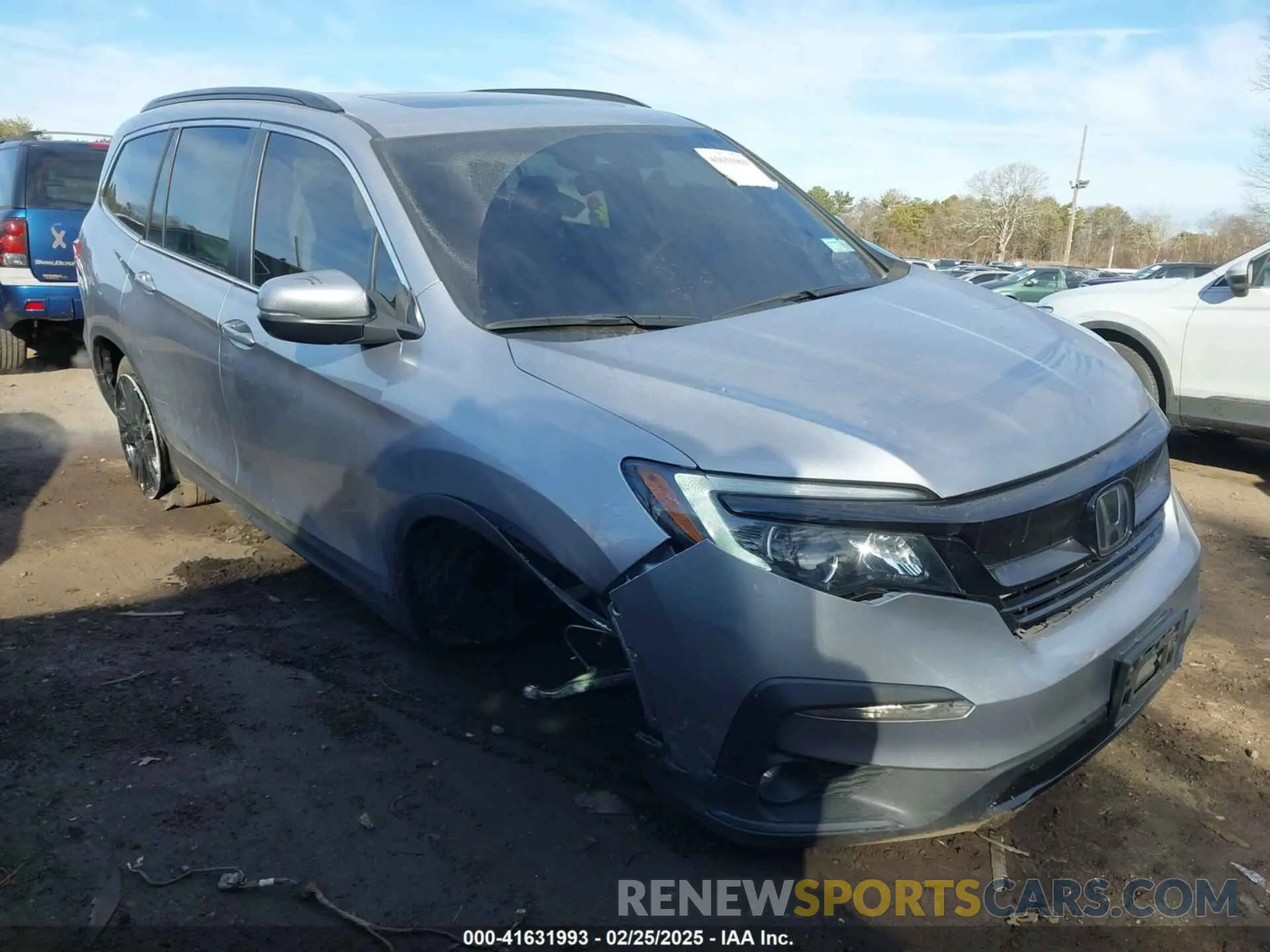 6 Photograph of a damaged car 5FNYF6H24NB062410 HONDA PILOT 2022
