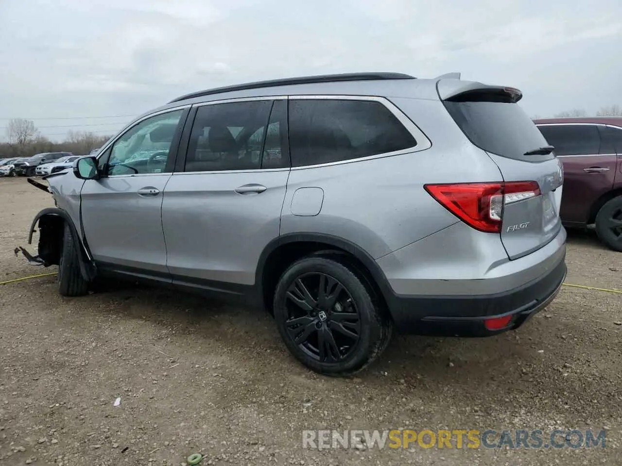 2 Photograph of a damaged car 5FNYF6H24NB103523 HONDA PILOT 2022