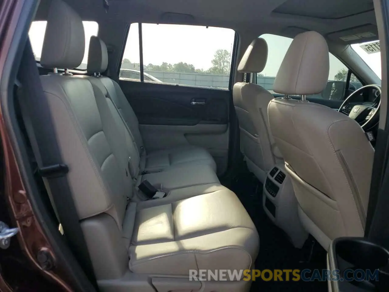 11 Фотография поврежденного автомобиля 5FNYF6H28NB074950 HONDA PILOT 2022