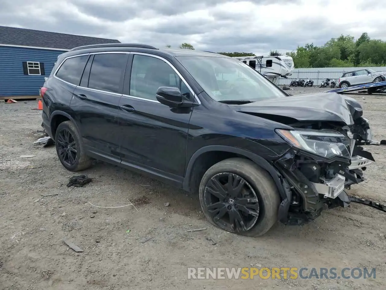 4 Photograph of a damaged car 5FNYF6H28NB075113 HONDA PILOT 2022