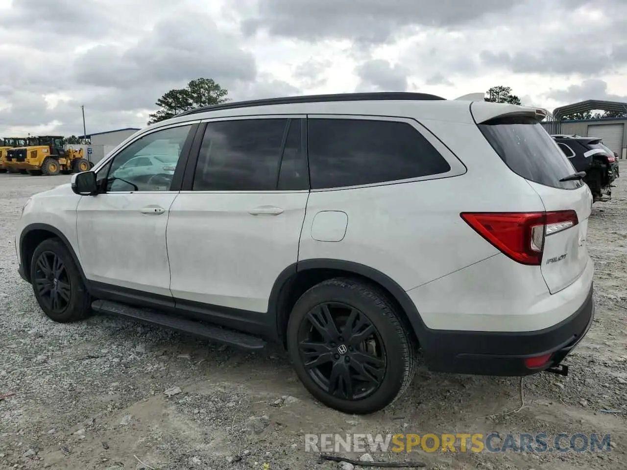 2 Photograph of a damaged car 5FNYF6H2XNB052495 HONDA PILOT 2022