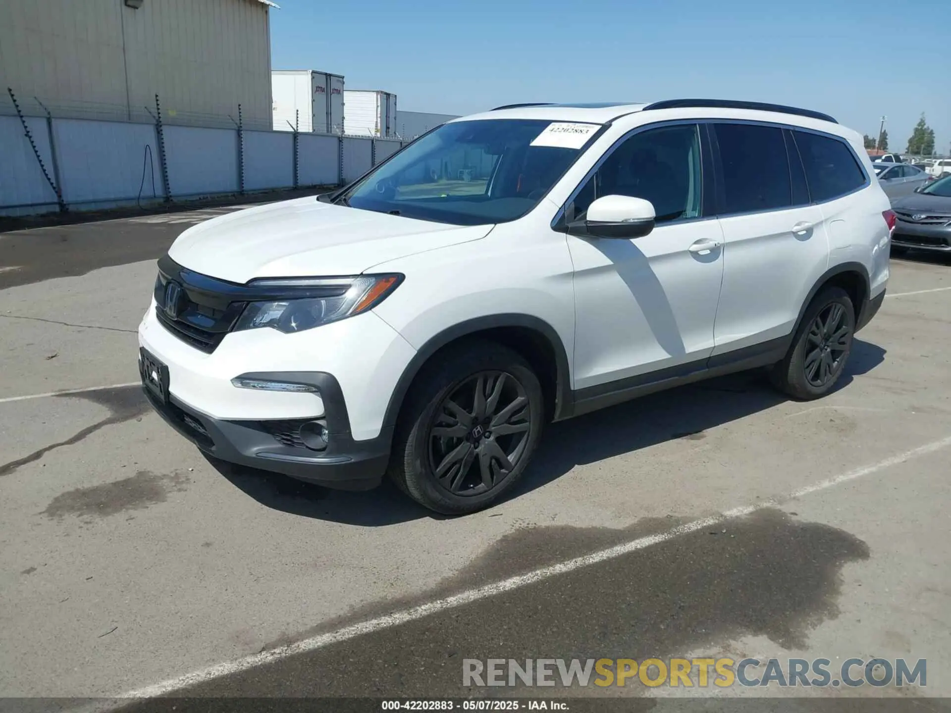 2 Photograph of a damaged car 5FNYF6H2XNB060029 HONDA PILOT 2022