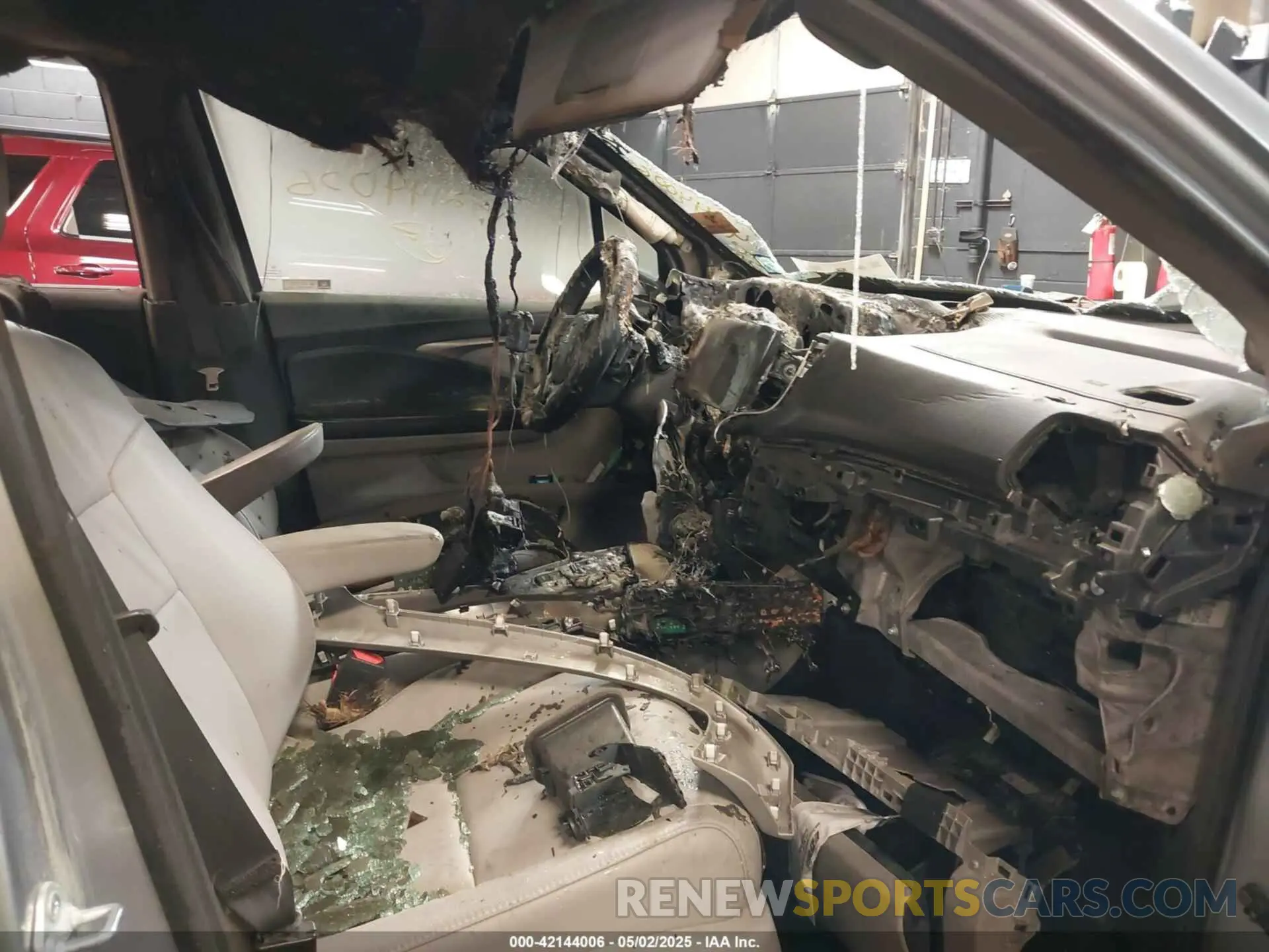 5 Photograph of a damaged car 5FNYF6H2XNB061777 HONDA PILOT 2022