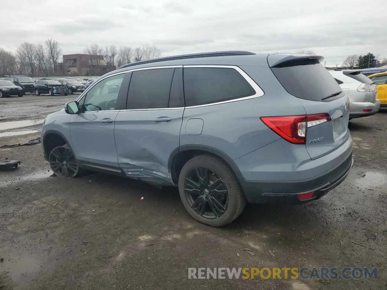 2 Photograph of a damaged car 5FNYF6H2XNB105339 HONDA PILOT 2022