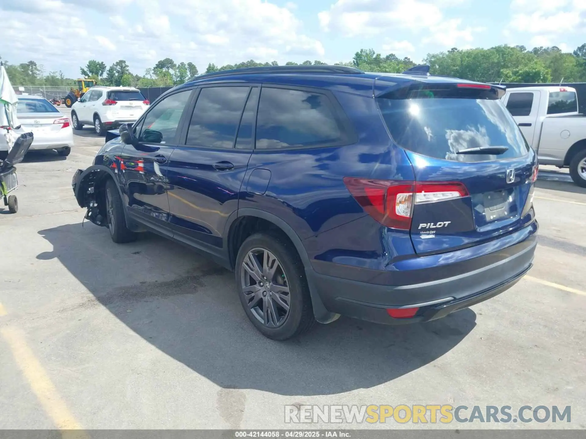 3 Photograph of a damaged car 5FNYF6H31NB075317 HONDA PILOT 2022