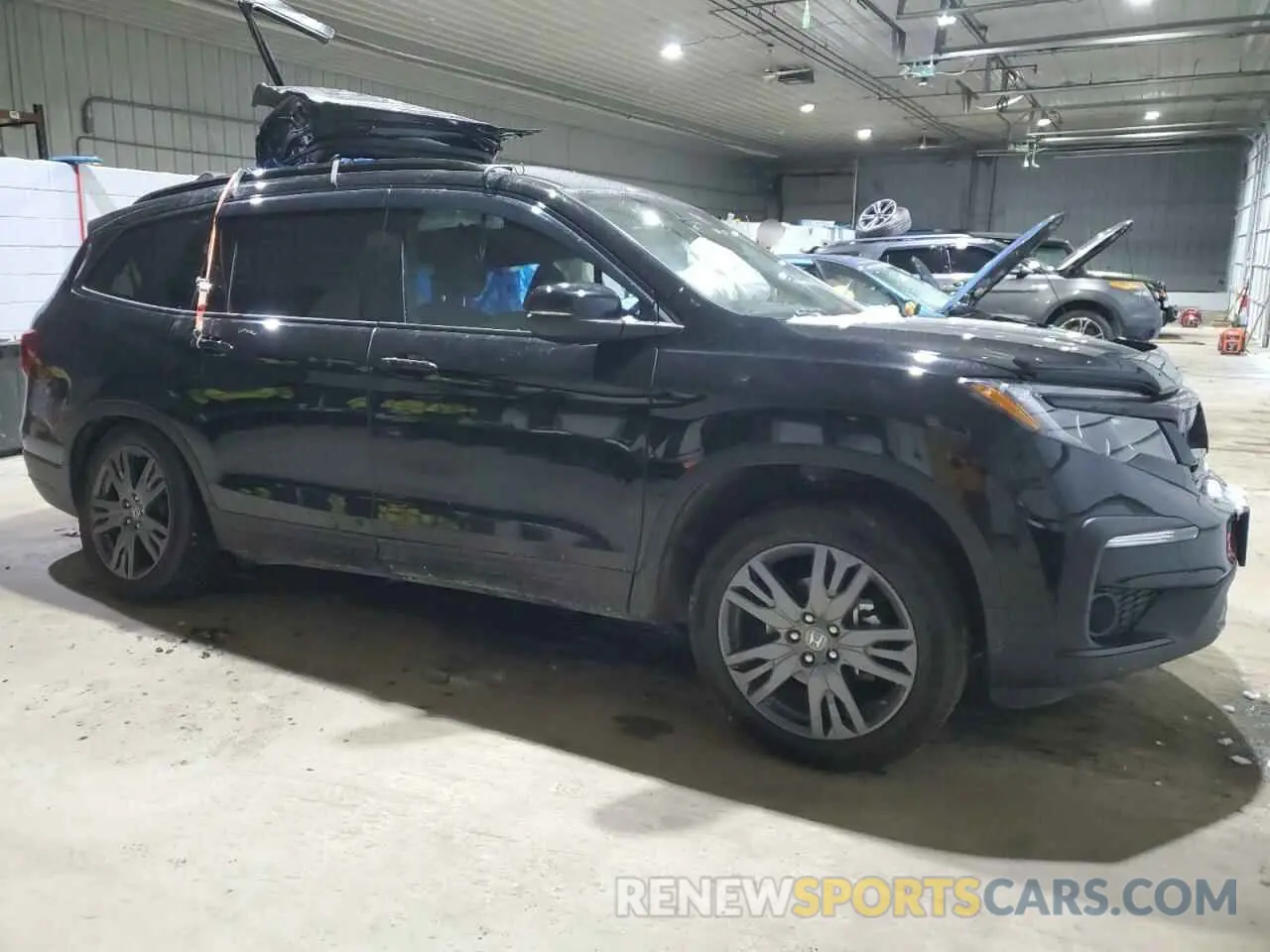 4 Photograph of a damaged car 5FNYF6H32NB091042 HONDA PILOT 2022