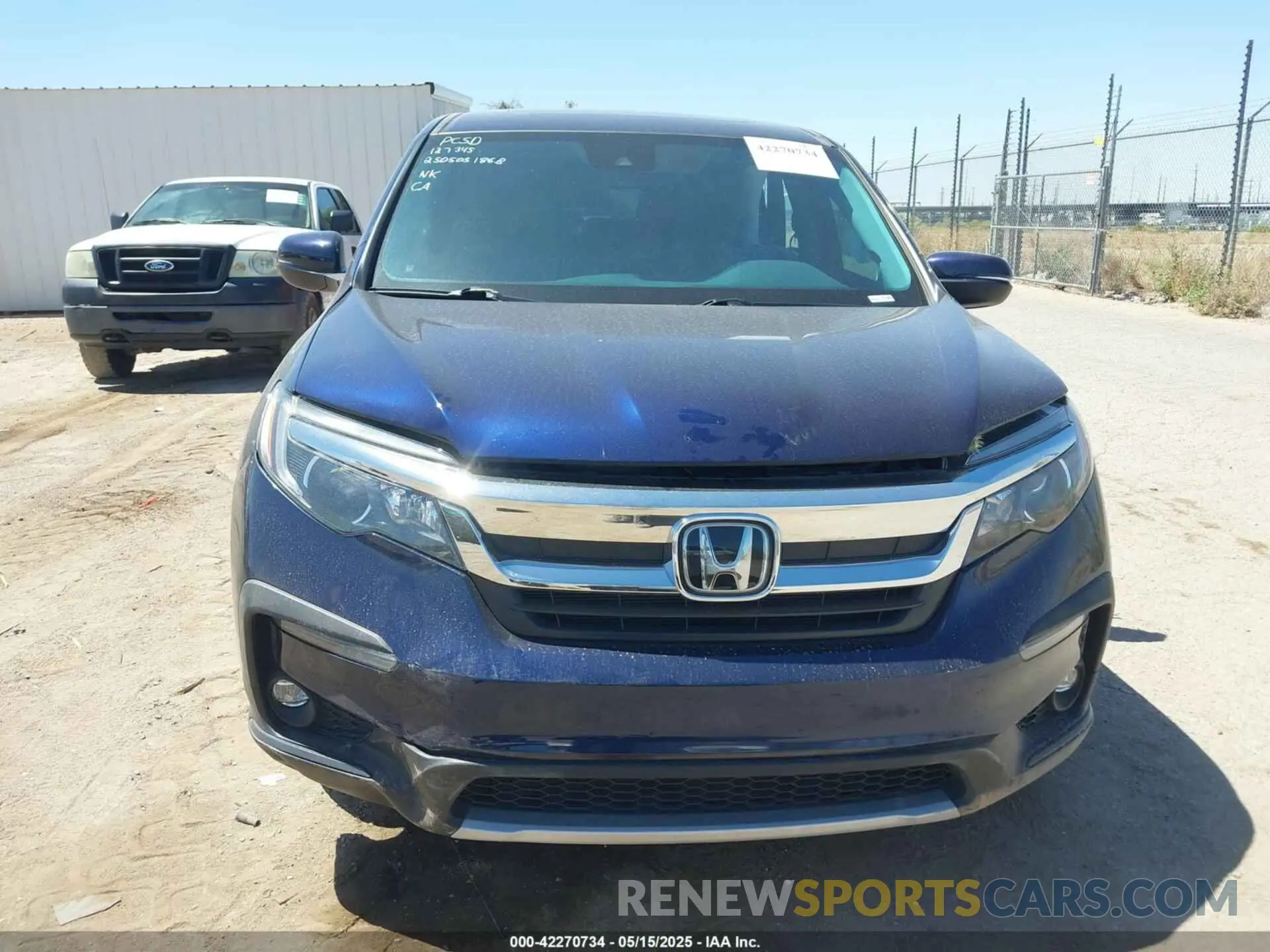 11 Photograph of a damaged car 5FNYF6H50NB020536 HONDA PILOT 2022