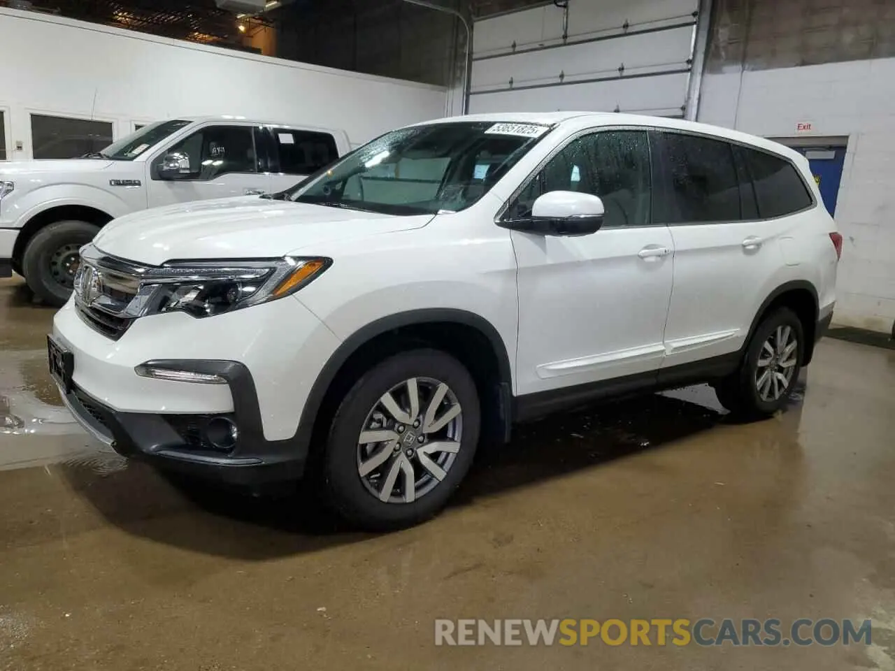 1 Photograph of a damaged car 5FNYF6H50NB099934 HONDA PILOT 2022