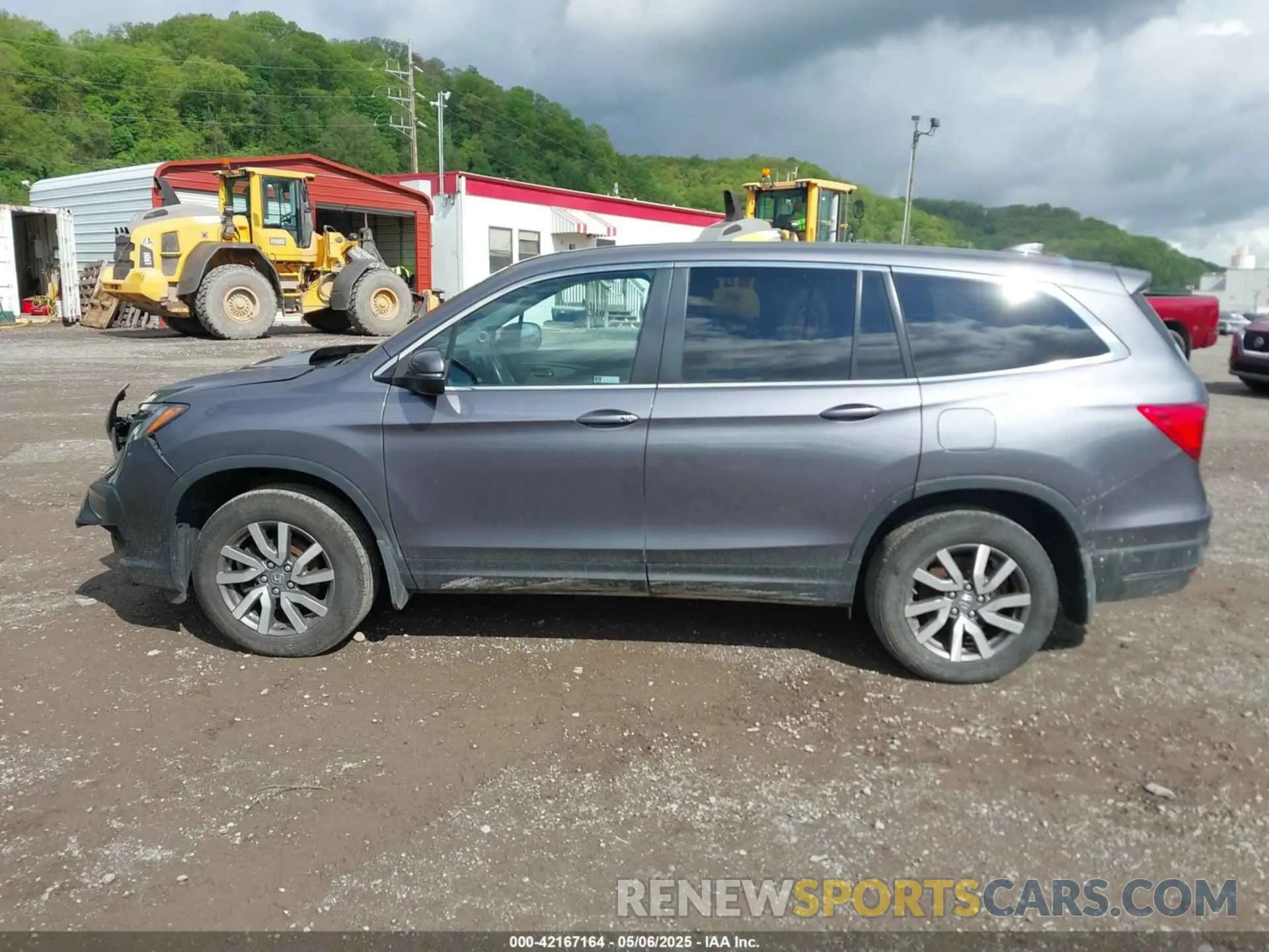 14 Photograph of a damaged car 5FNYF6H51NB036552 HONDA PILOT 2022