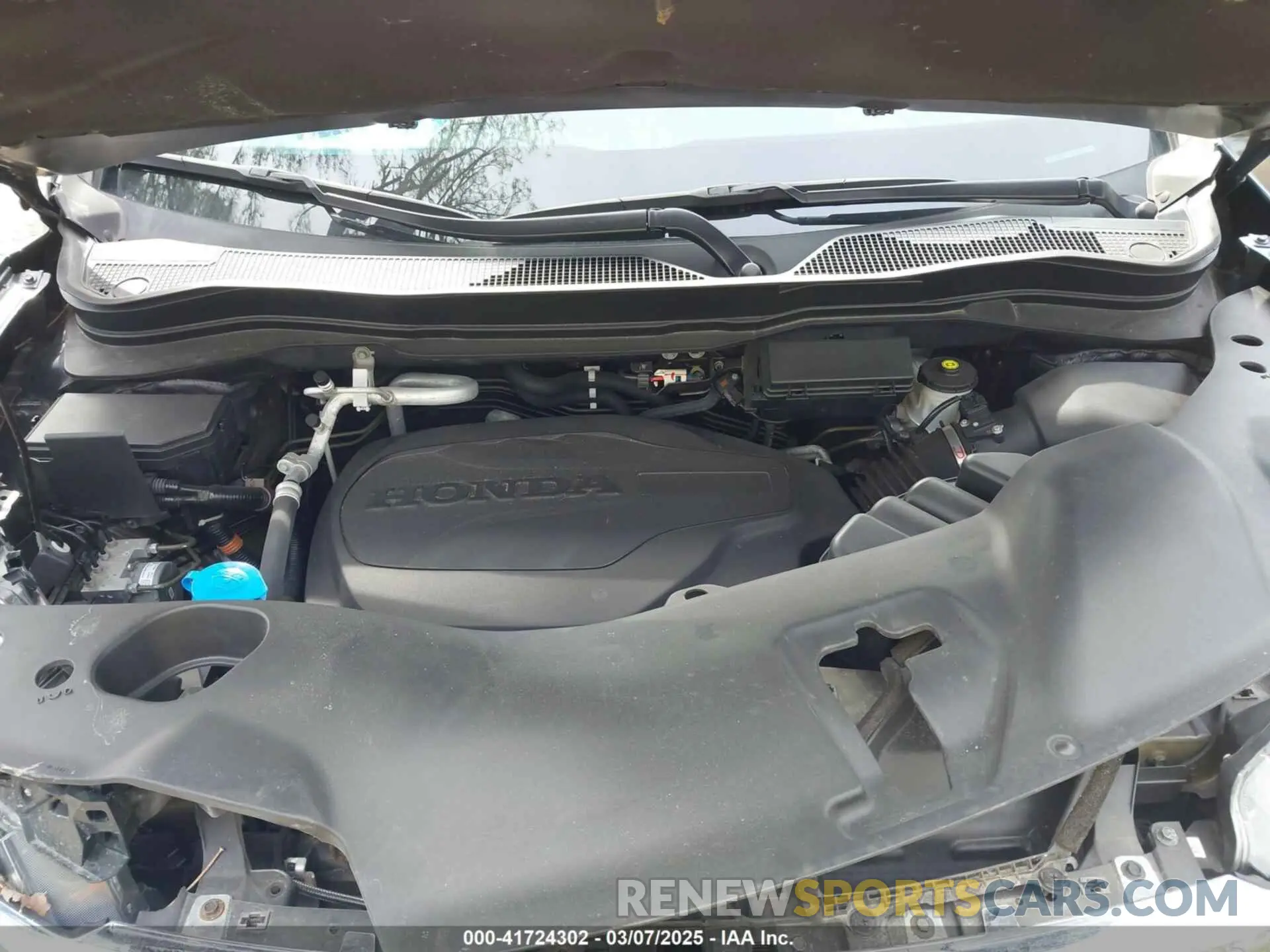 10 Photograph of a damaged car 5FNYF6H54NB009670 HONDA PILOT 2022